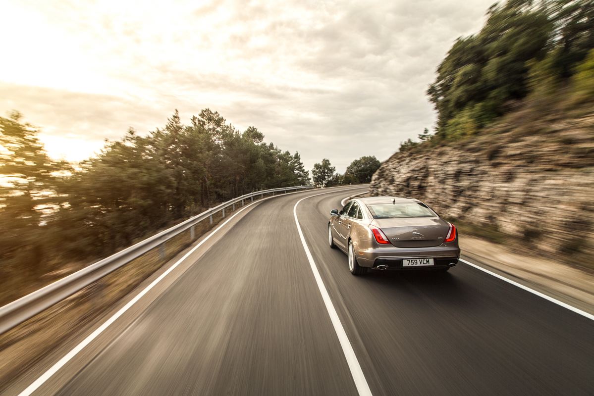 Jaguar XJ & XJ R