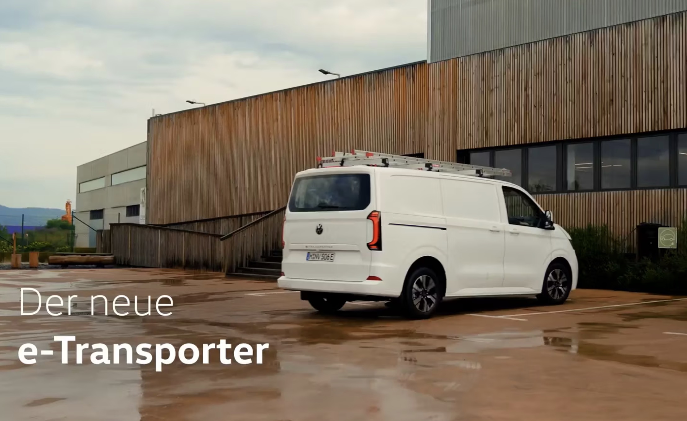 Volkswagen Transporter e-Hybrid and e-Transporter